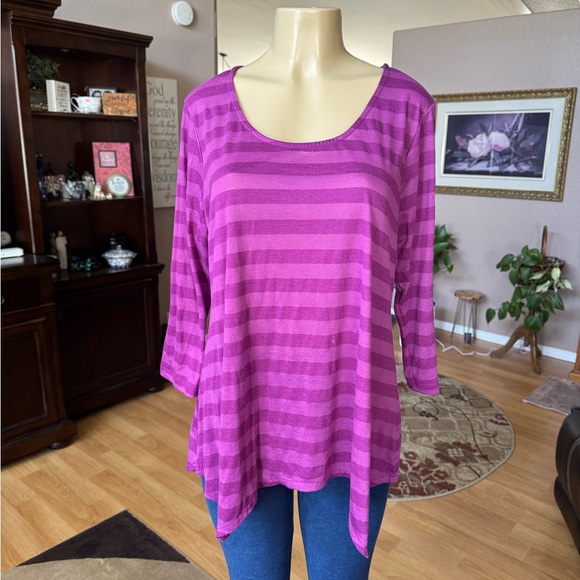 Soma Tops - Soma shades of pink lightweight long sleeve top-size L